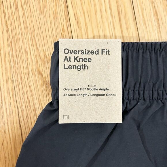 Nike ACG Orb Weaver Men's Size L UV Repel Oversized Black Lifestyle Shorts - Picture 6 of 9